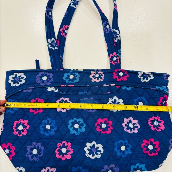 Vera Bradley Floral Tote - Navy and Pink size H 9* W 15 - Picture 5 of 9